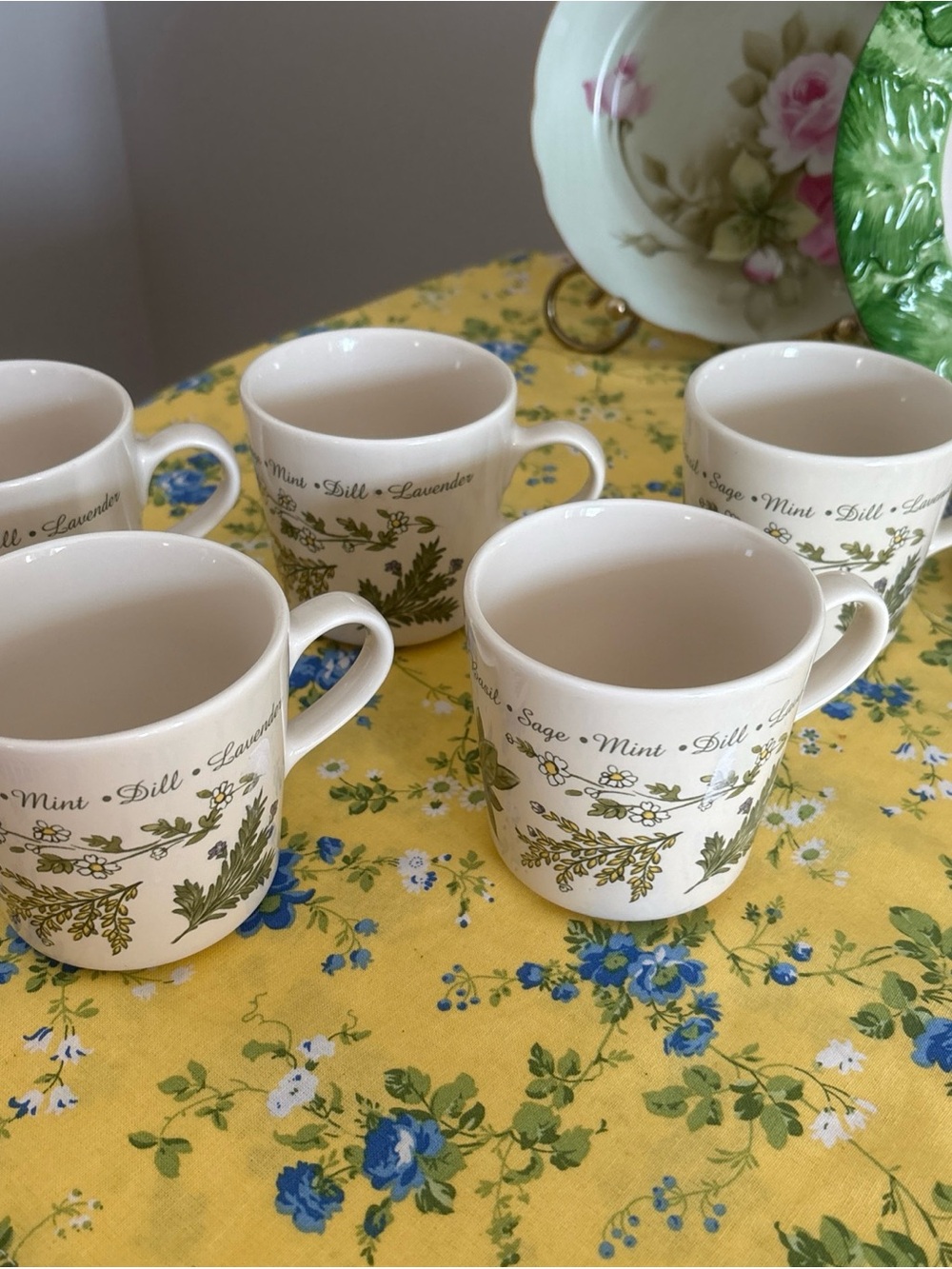 Corelle Cream Herb Pattern Coffee Mugs Set